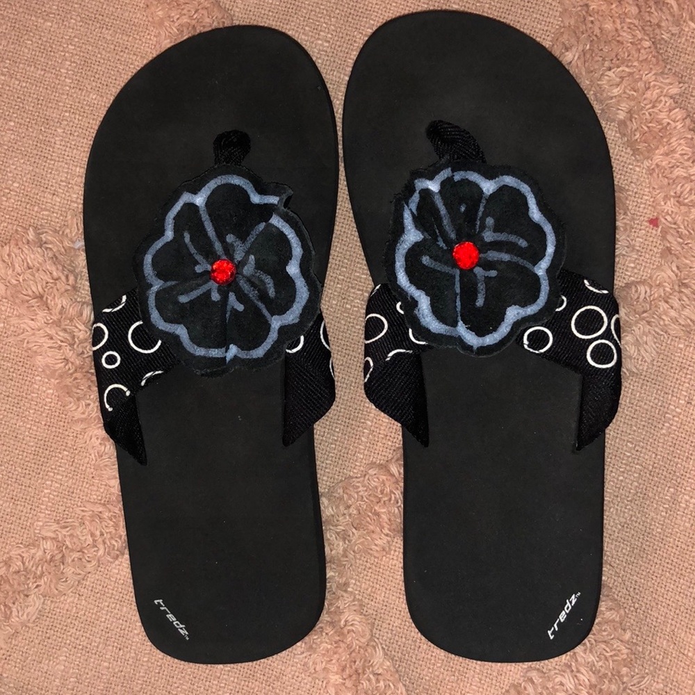 Black Tredz Flip-flops Size 8
